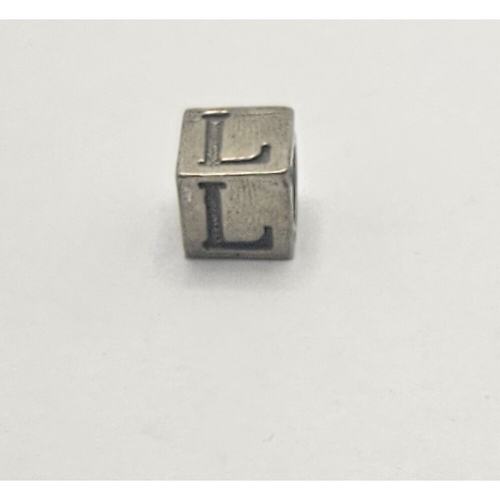 Silver 925 Box With L Charm J169